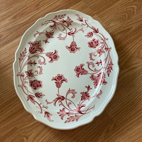 Vintage Red Royal Staffordshire J&G Meakin Windsong Platter Transferware - Picture 1 of 2